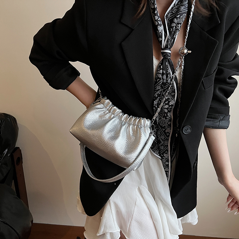 LEFTSIDE 2025, neue luxuriöse  – Luxury Bags Trend 2025 Bewertung und Preis
