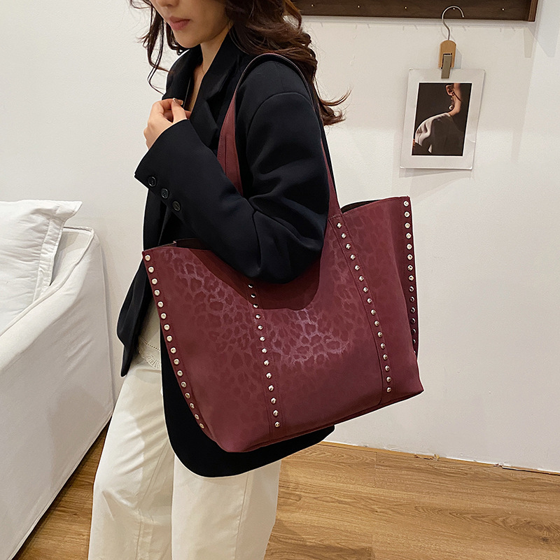 2026 Modische Damen-Unterarmta – Luxury Bags Classy Bewertung und Preis