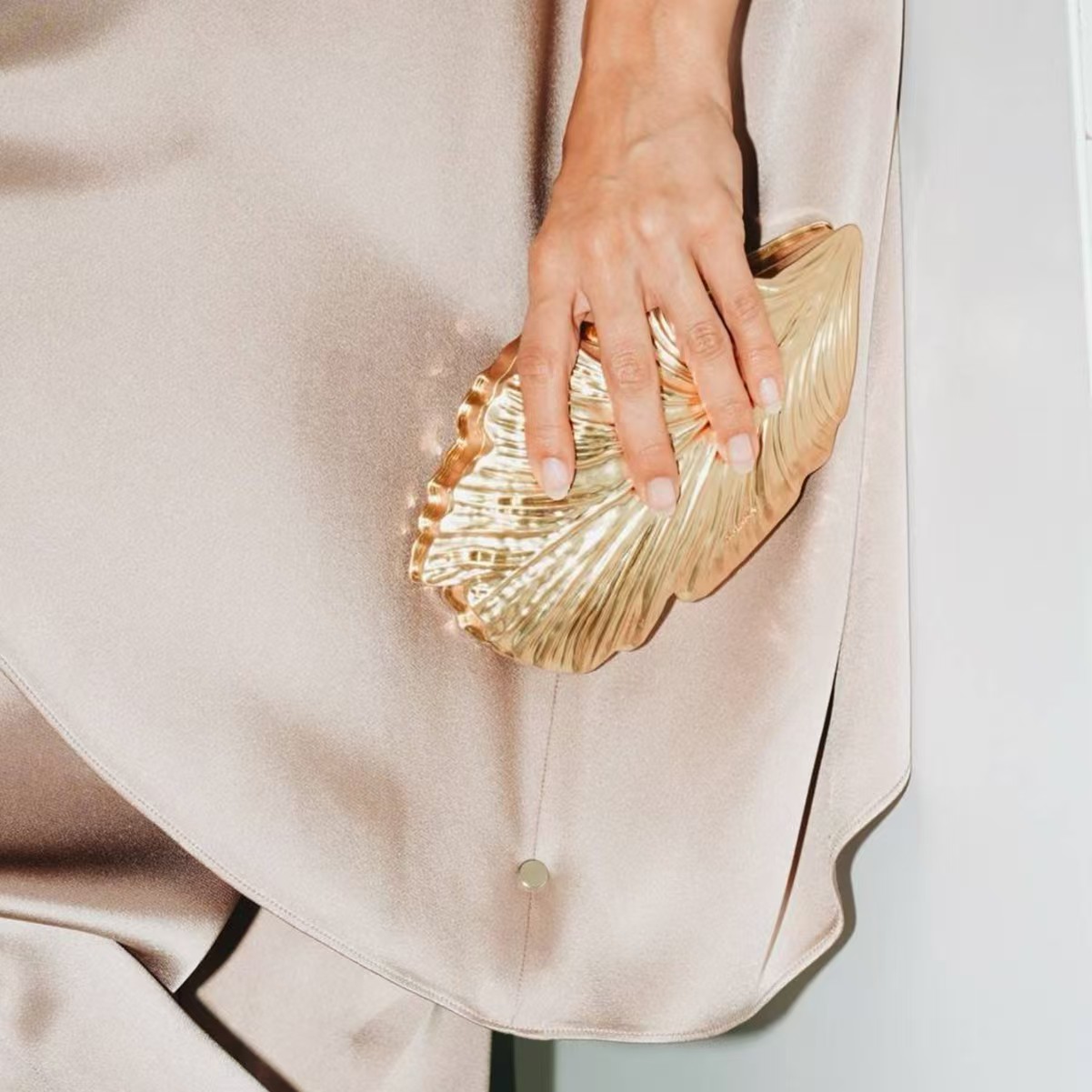 Luxuriöse Goldene Modische Acr – Luxury Bags For Young Women Bewertung und Preis