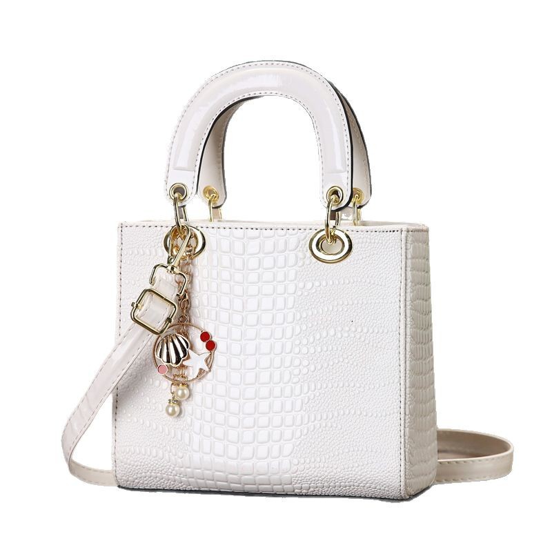 Krokodil Muster Textur Kleine  – Luxury Bags Classy Bewertung und Preis