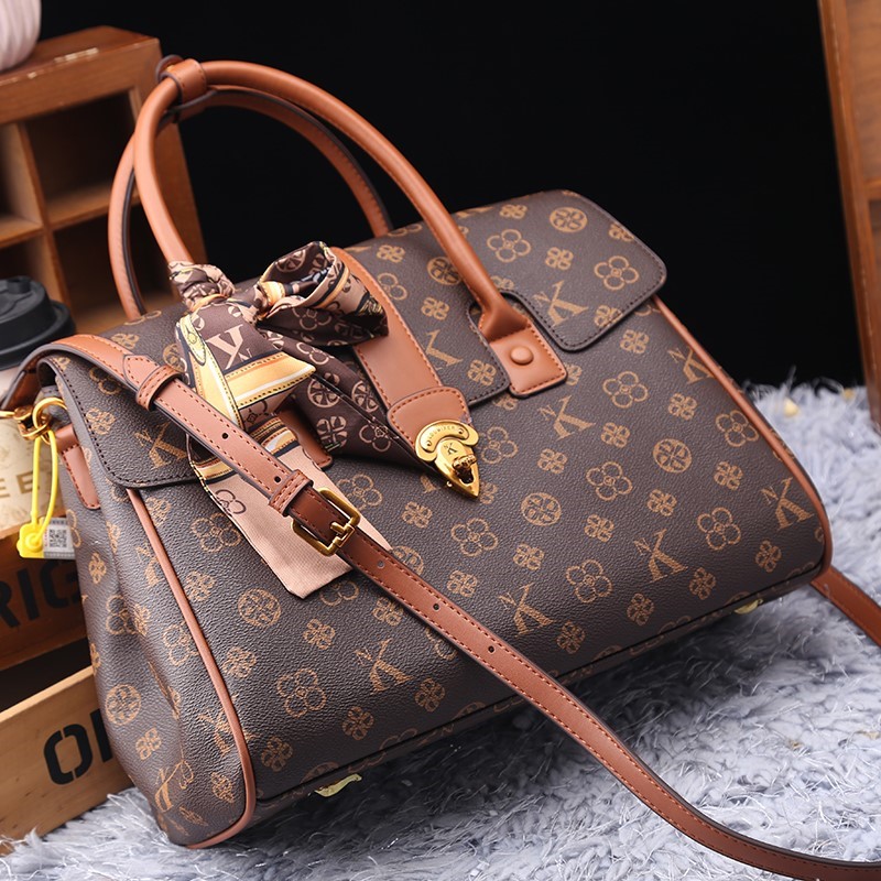 Leichte Damentasche der Luxusm – Luxury Bags Trend 2025 Bewertung und Preis