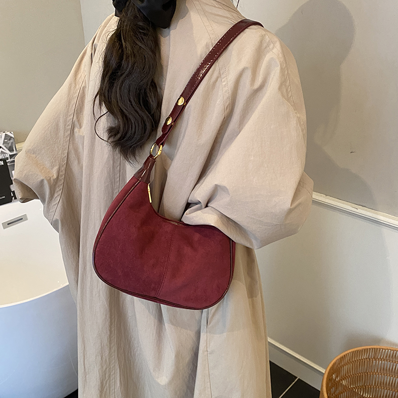 LEFTSIDE Damen Kleine Wildlede – Luxury Bags Trend 2025 Bewertung und Preis